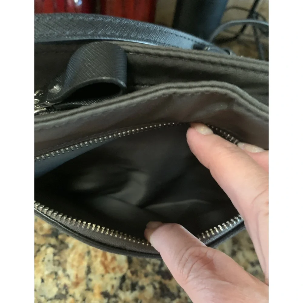 Michael Kors Black Vinyl Shoulderbag